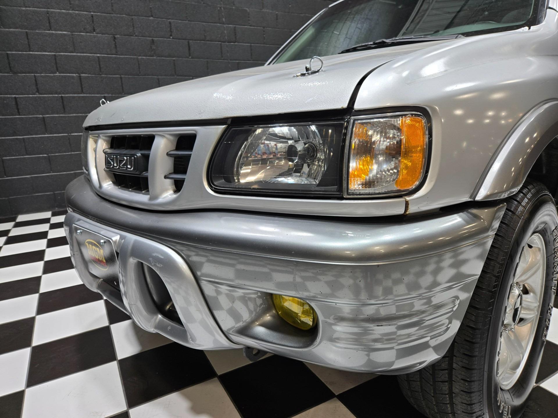 2002 Isuzu Rodeo Sport S