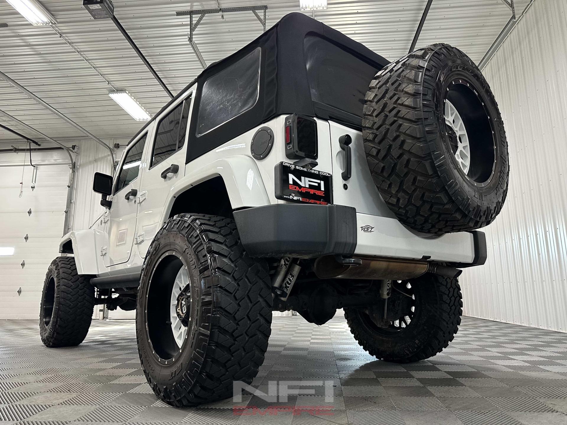 2016 Jeep Wrangler Unlimited Sahara