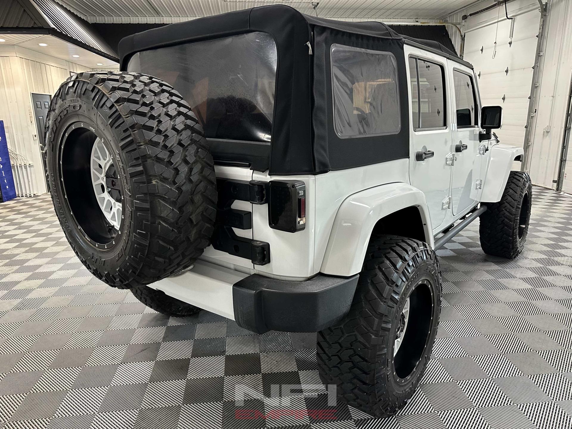 2016 Jeep Wrangler Unlimited Sahara