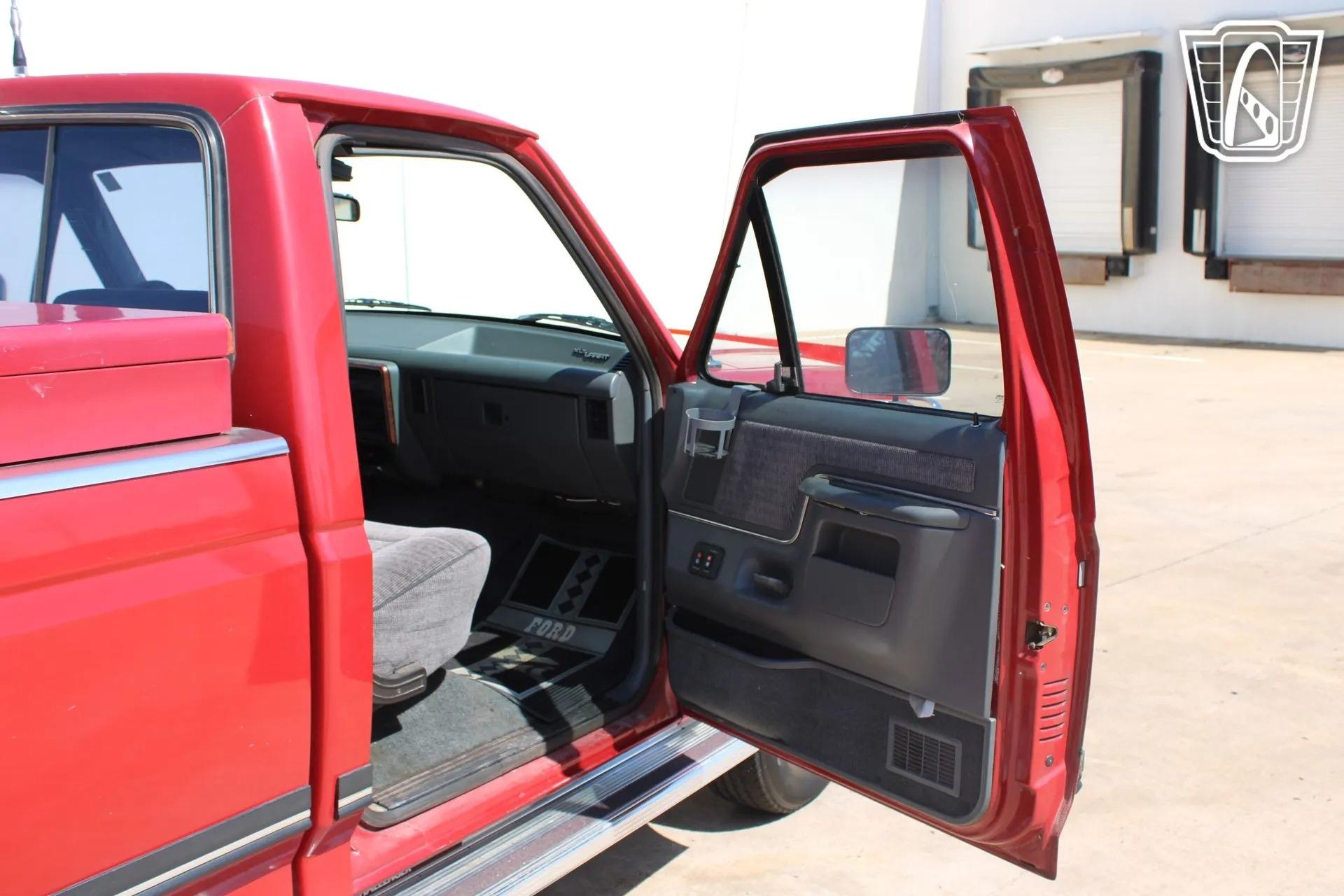 1991 Ford F-250 XLT Lariat