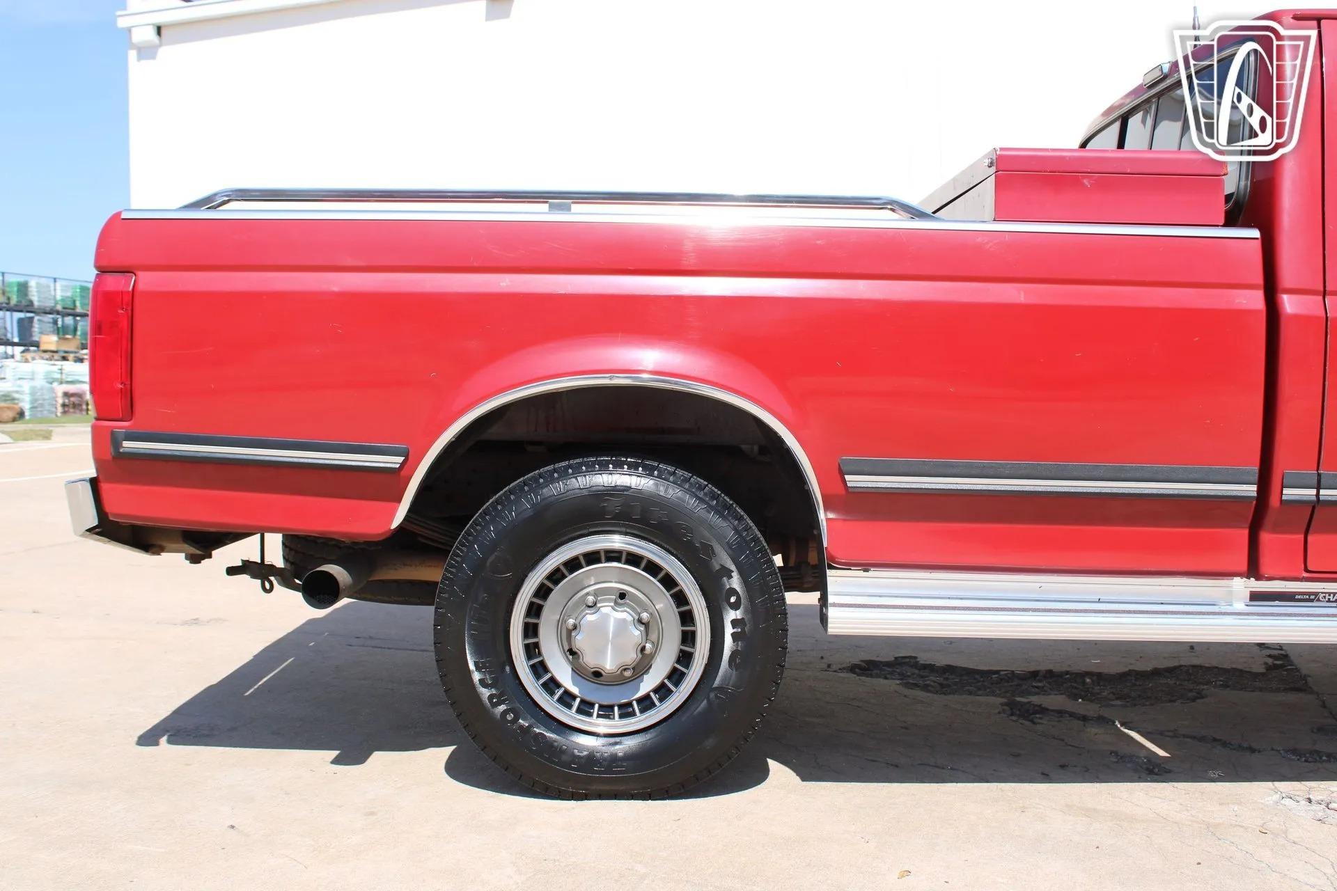 1991 Ford F-250 XLT Lariat