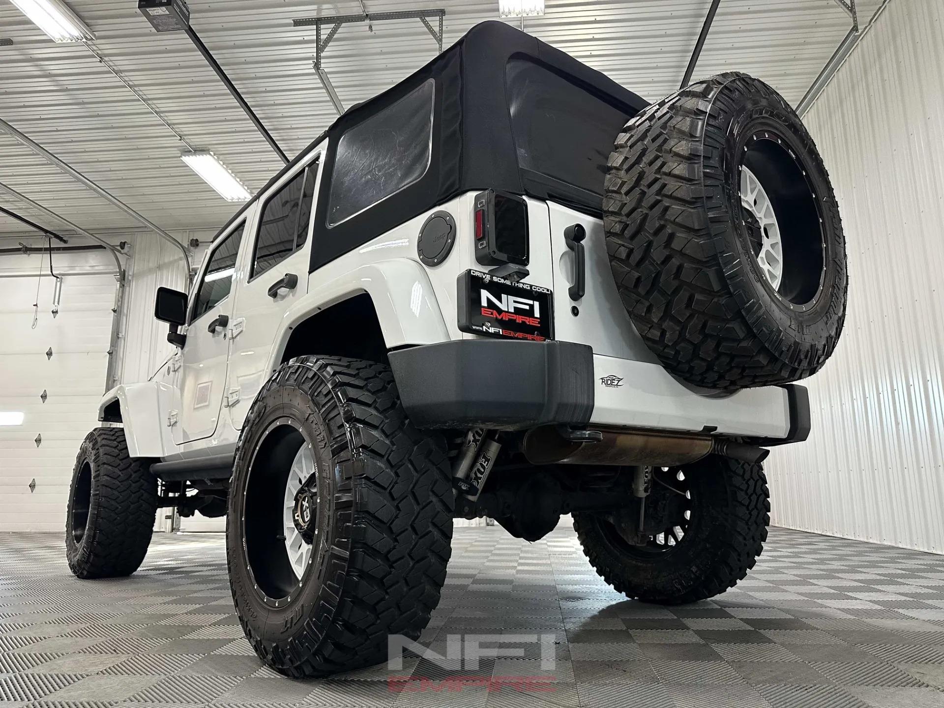 2016 Jeep Wrangler Unlimited Sahara