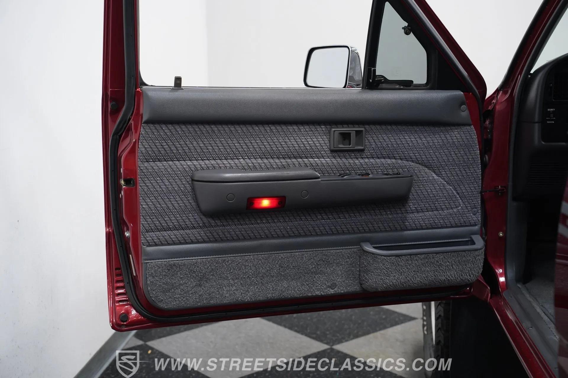 1993 Toyota Pickup XCAB SR5 4x4
