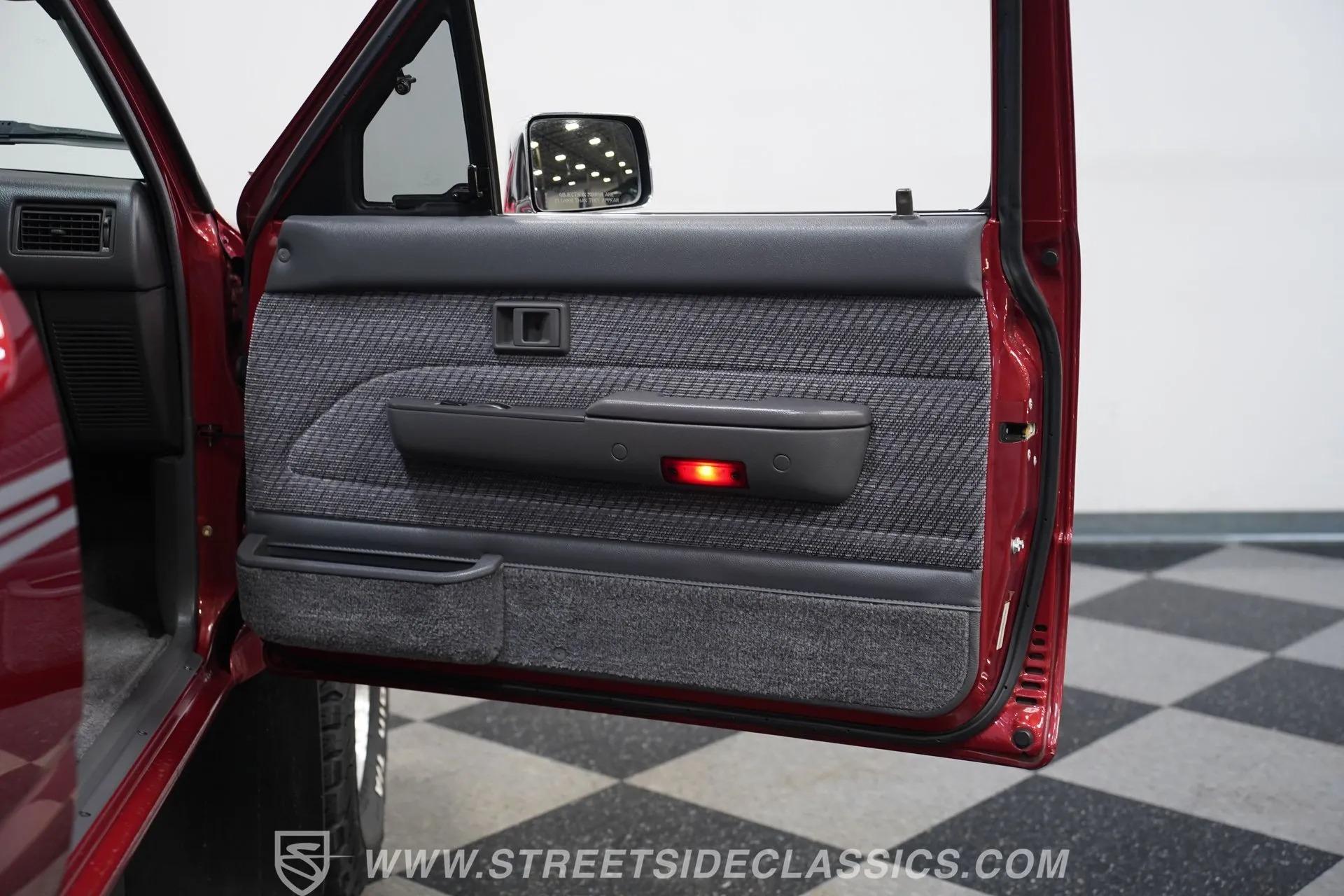 1993 Toyota Pickup XCAB SR5 4x4
