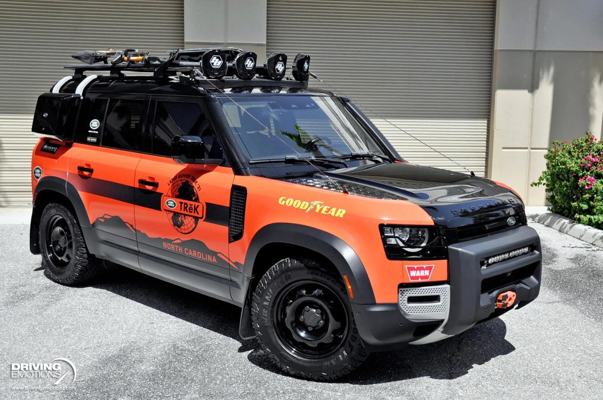 2022 Land Rover Defender 110 S TReK