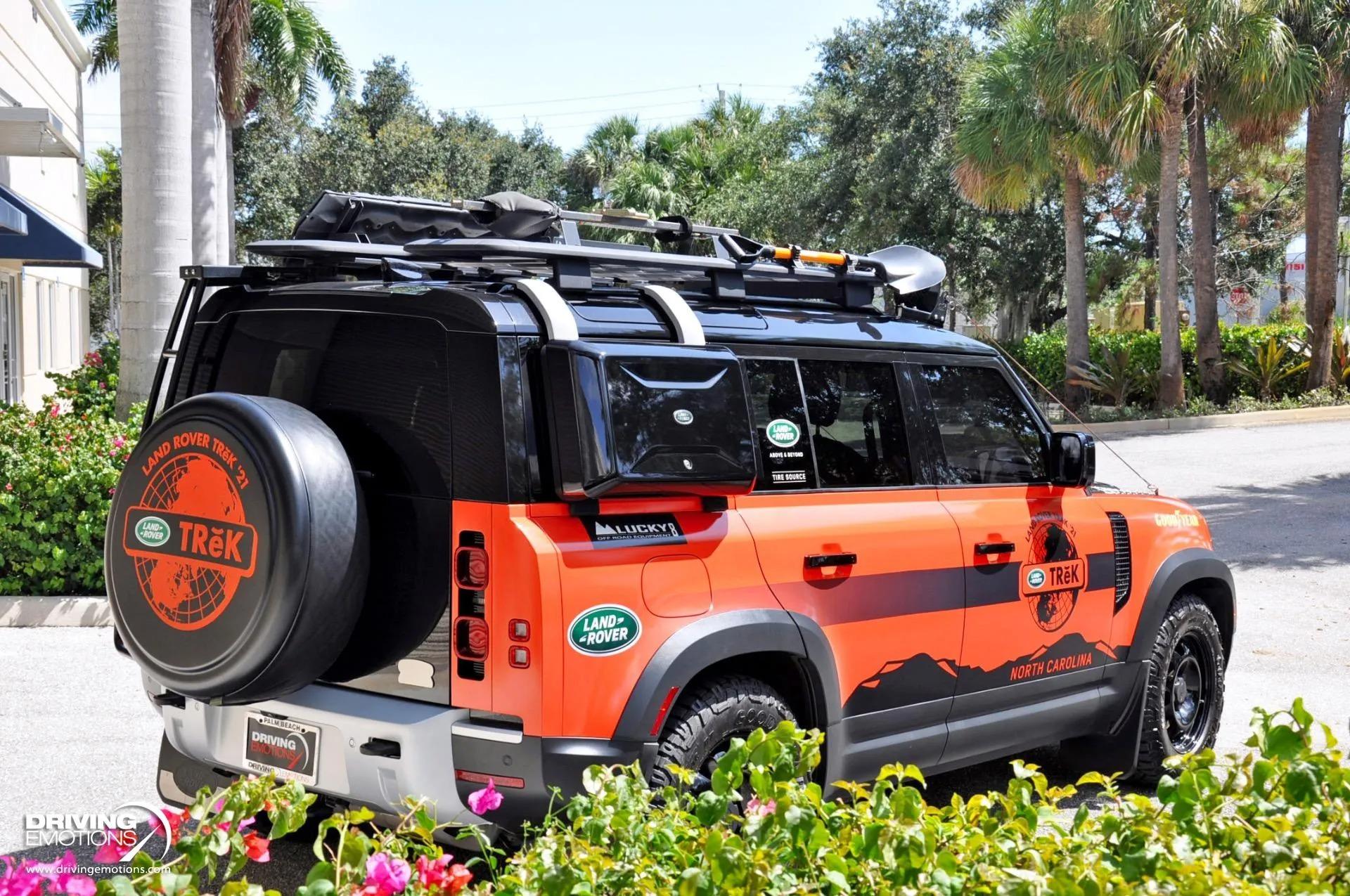 2022 Land Rover Defender 110 S TReK