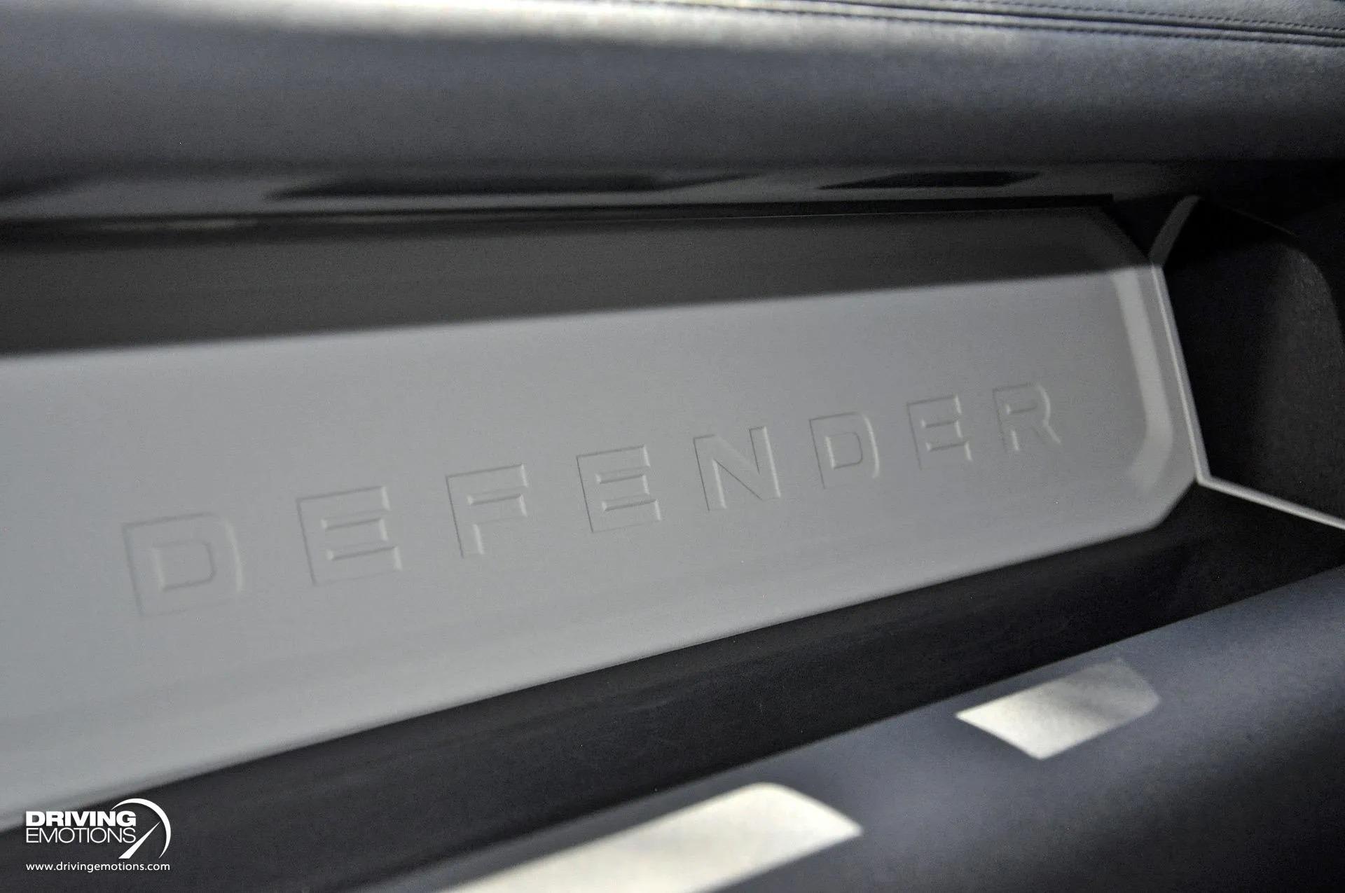 2022 Land Rover Defender 110 S TReK