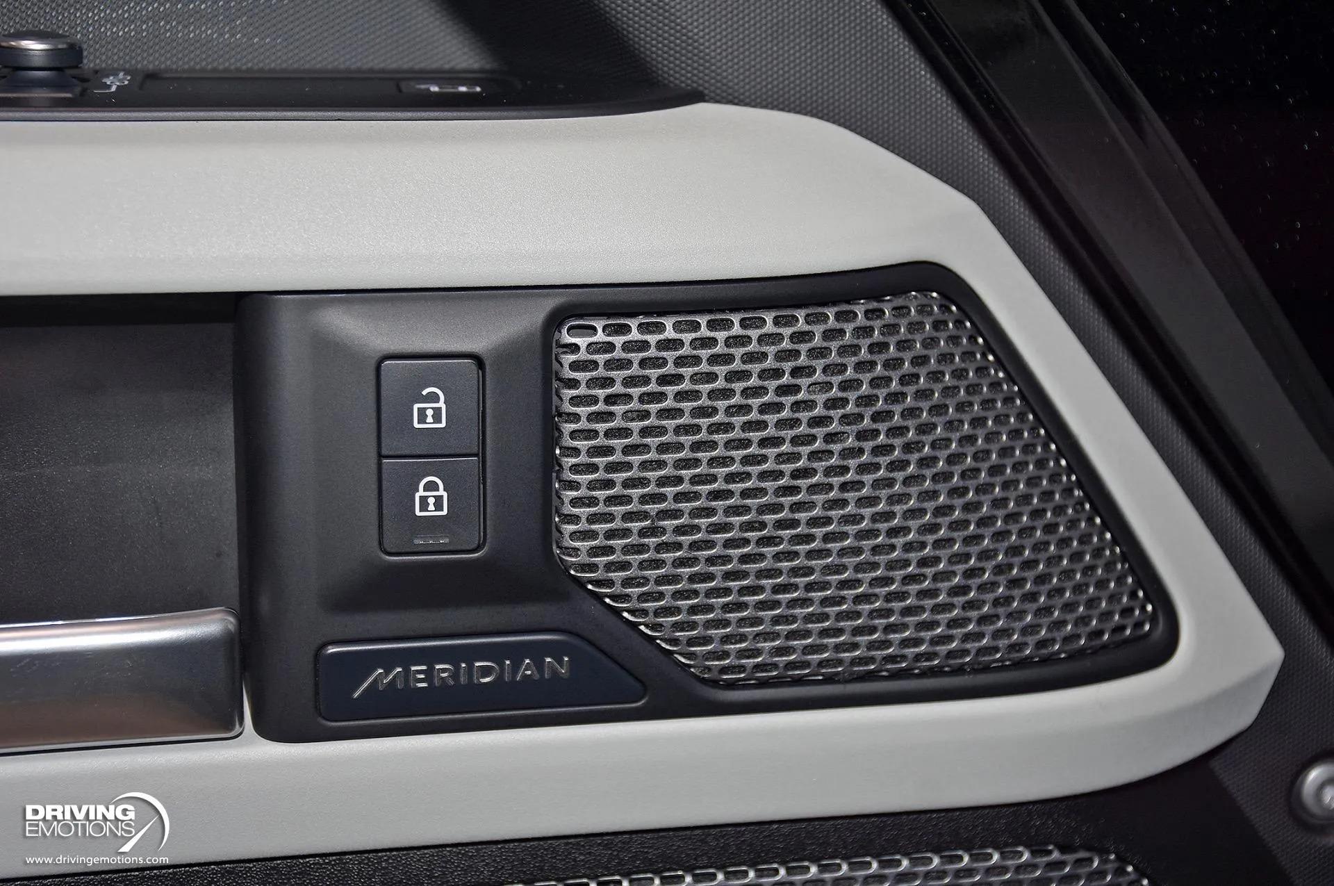2022 Land Rover Defender 110 S TReK