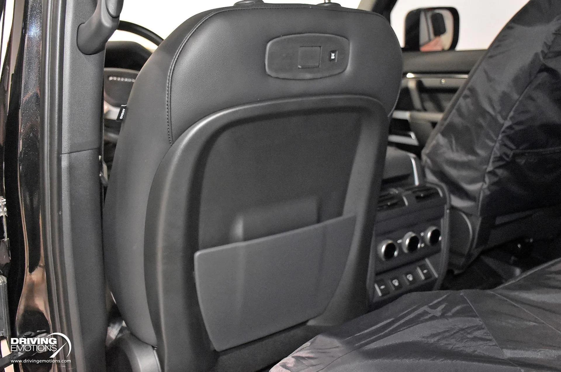 2022 Land Rover Defender 110 S TReK