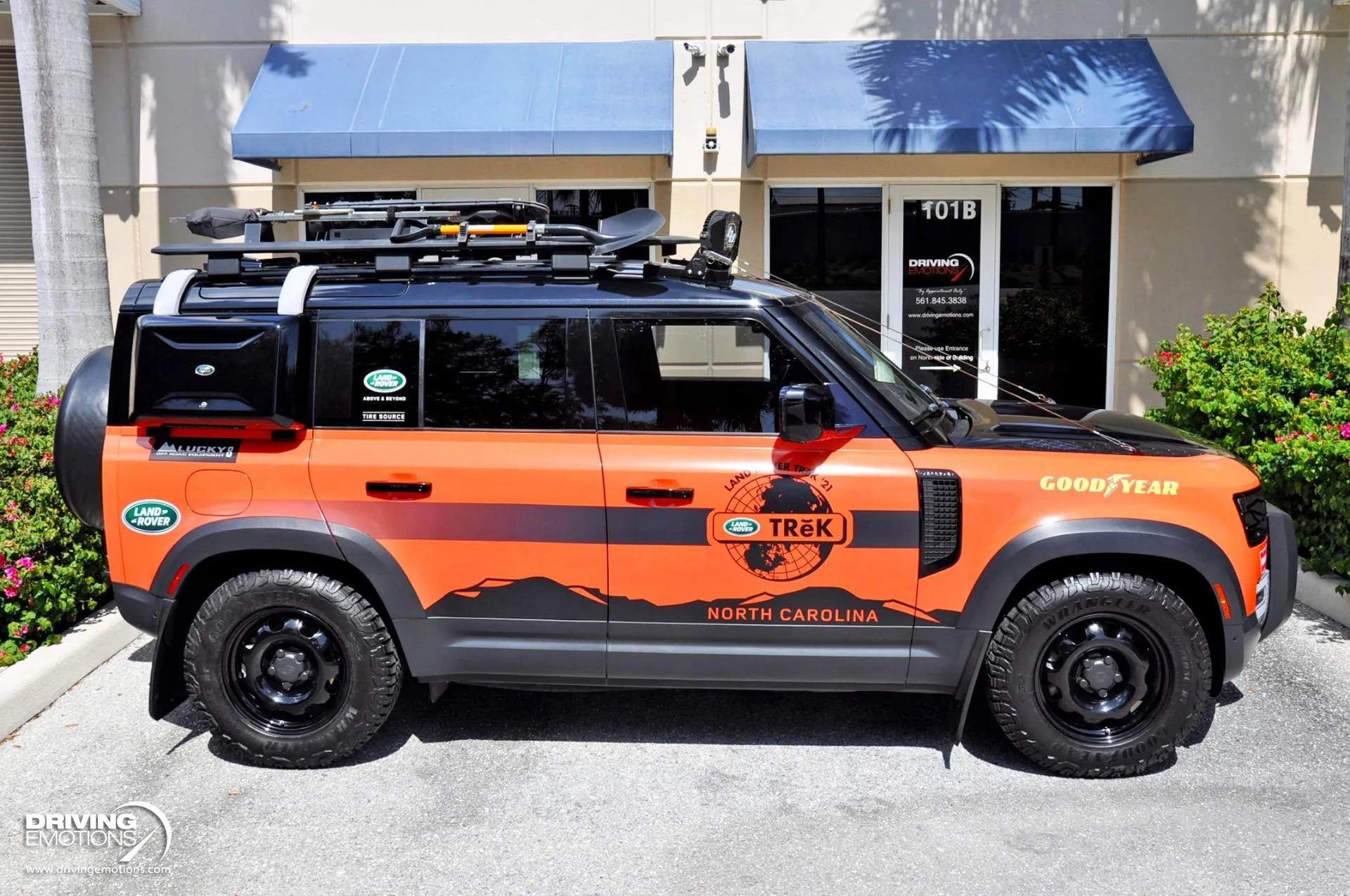 2022 Land Rover Defender 110 S TReK