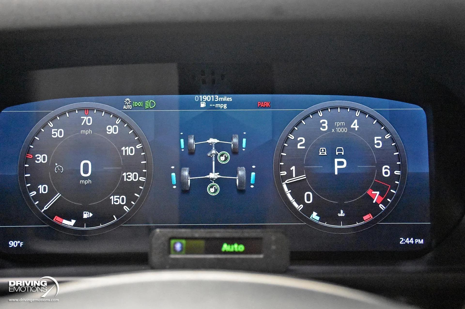 2022 Land Rover Defender 110 S TReK