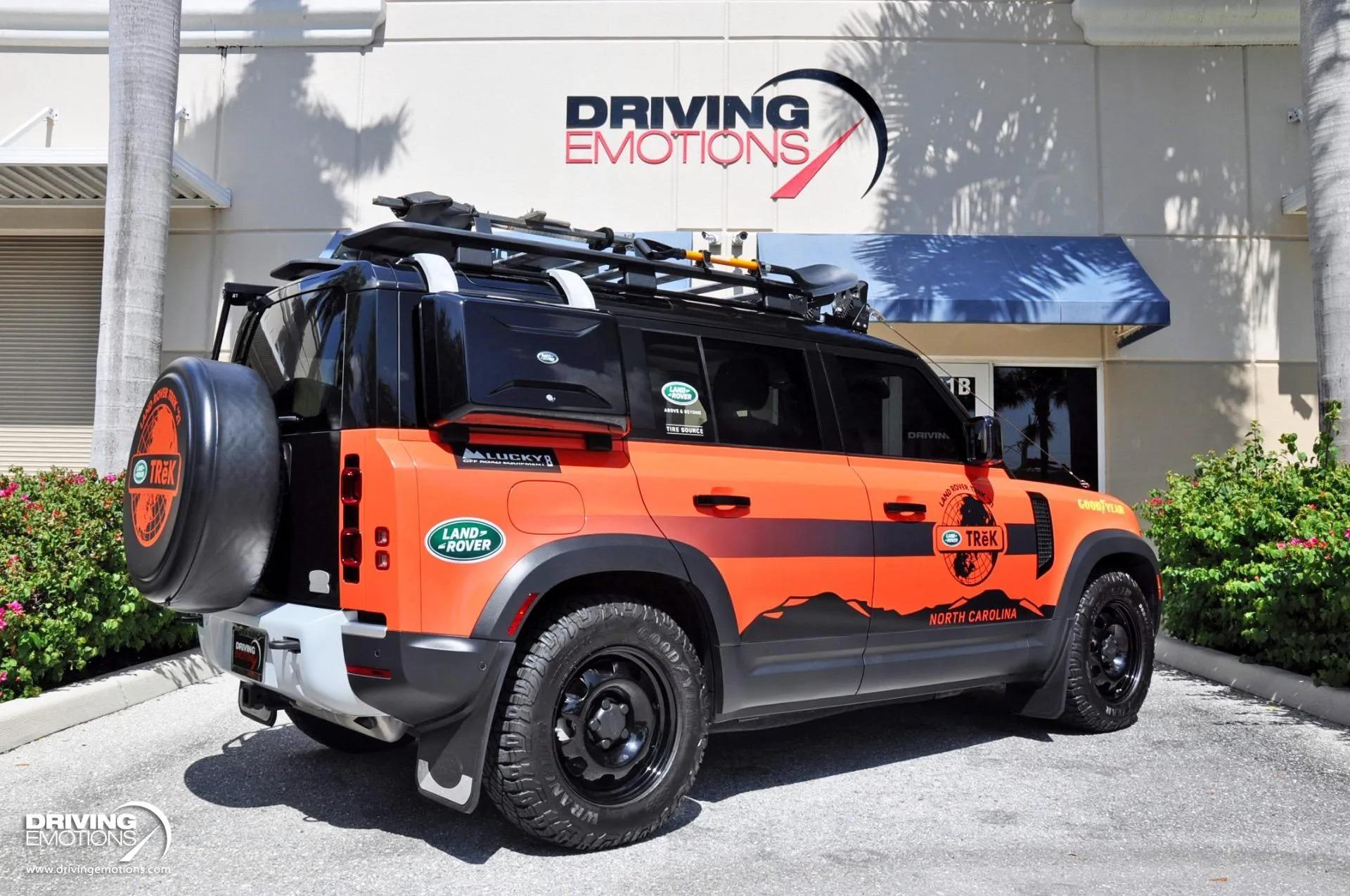 2022 Land Rover Defender 110 S TReK