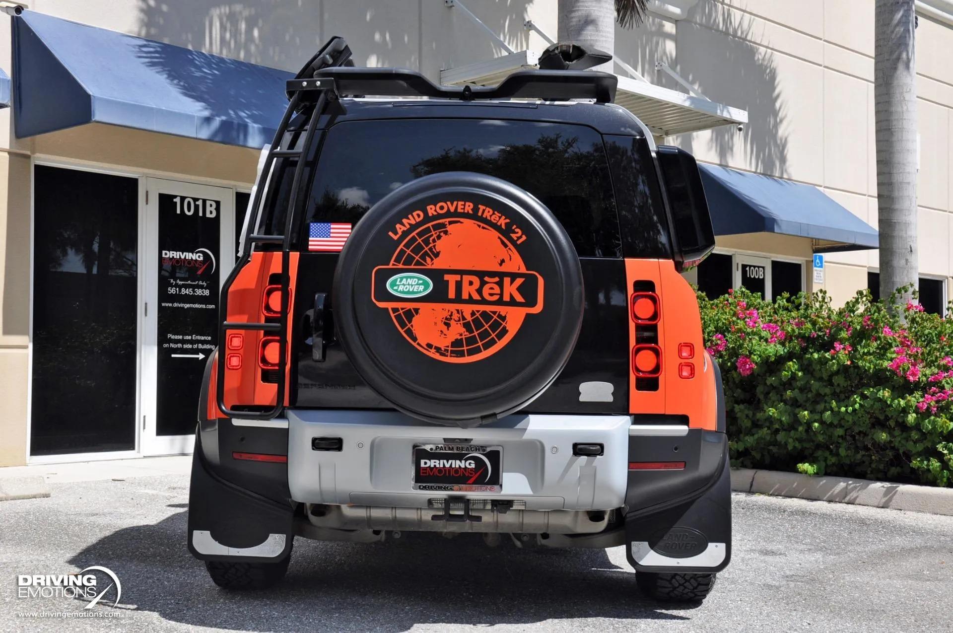 2022 Land Rover Defender 110 S TReK