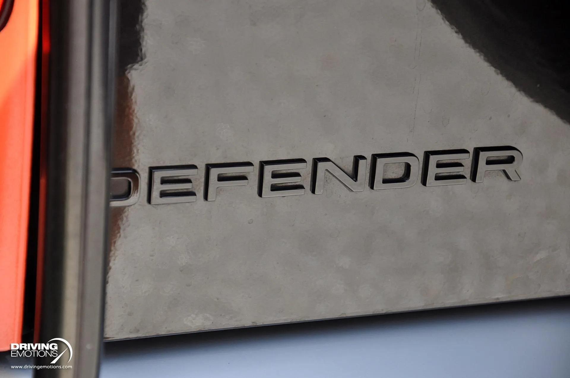 2022 Land Rover Defender 110 S TReK