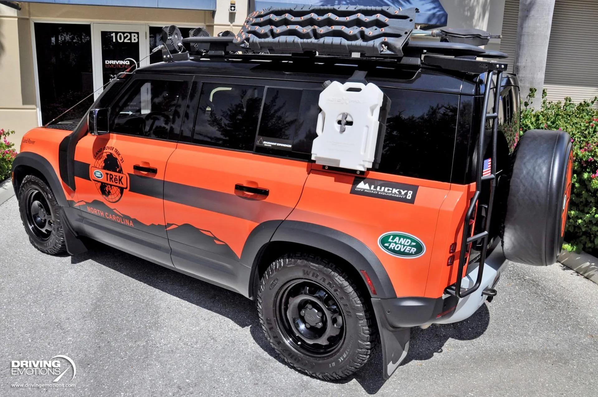 2022 Land Rover Defender 110 S TReK