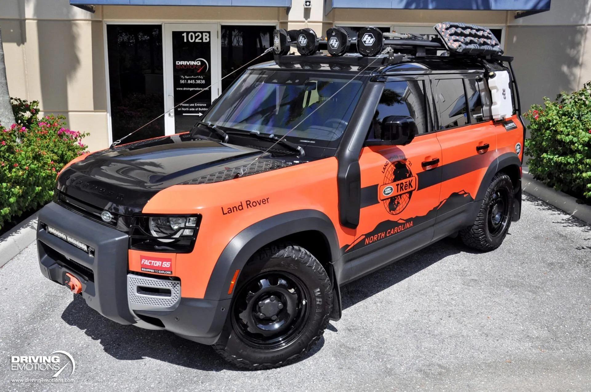2022 Land Rover Defender 110 S TReK