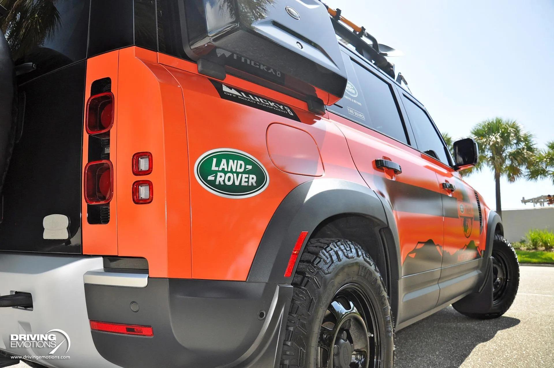 2022 Land Rover Defender 110 S TReK