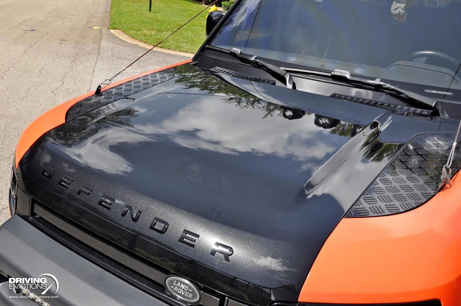 2022 Land Rover Defender 110 S TReK