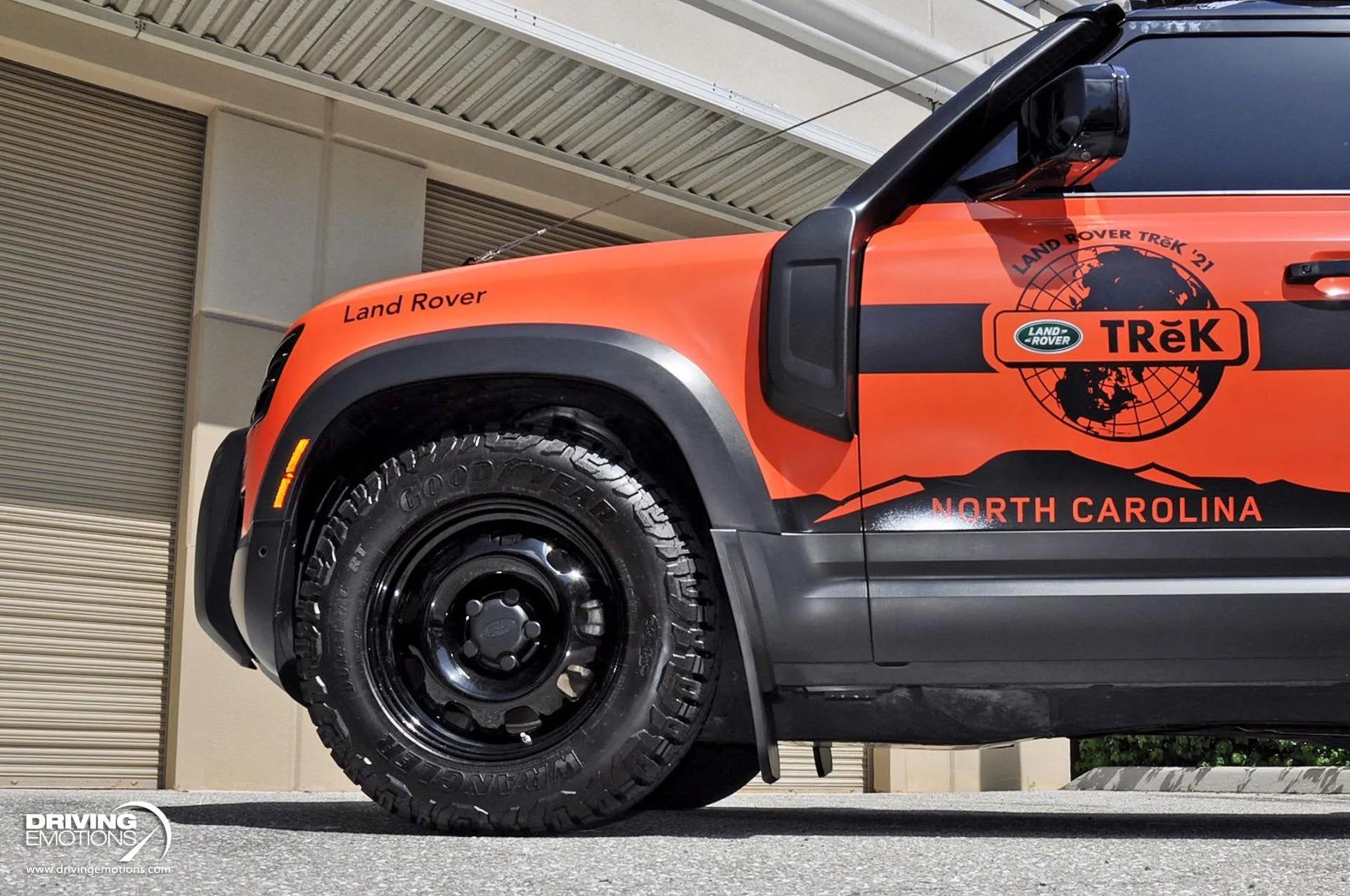 2022 Land Rover Defender 110 S TReK
