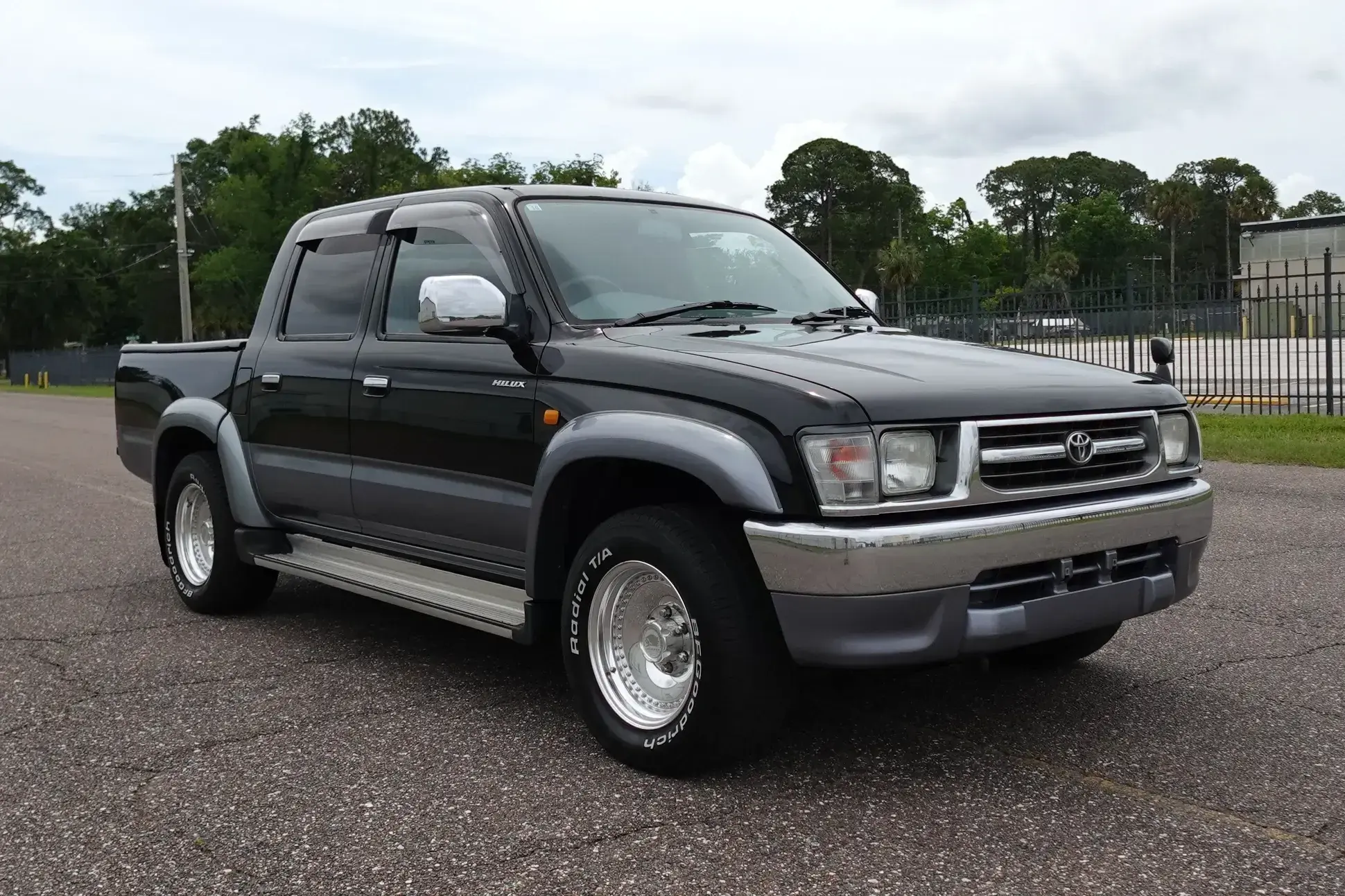 1997 Toyota Hilux Sport Turbo Diesel - 2
