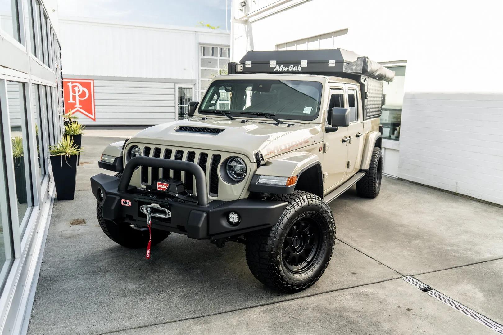  Jeep Gladiator