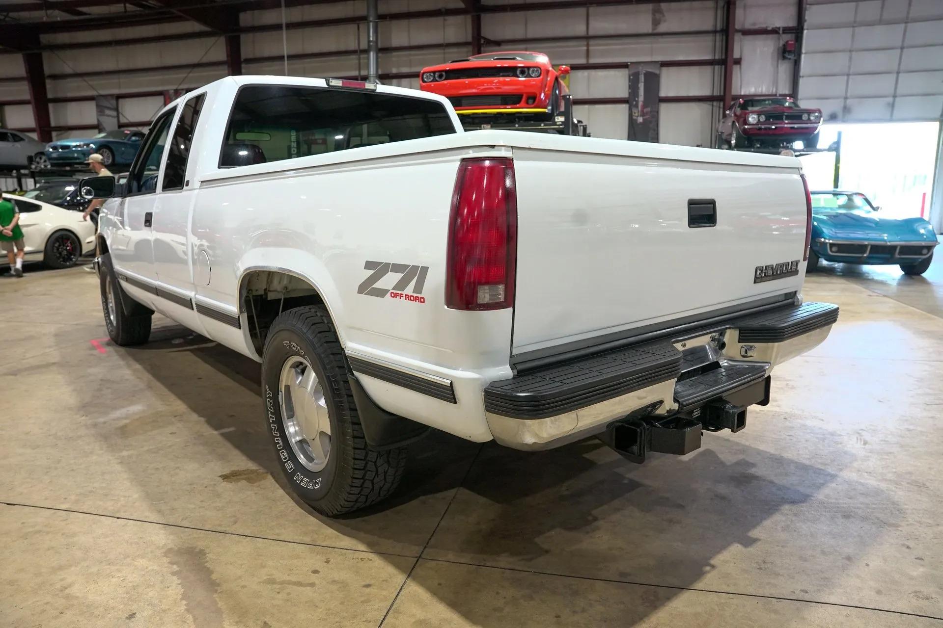 1998 Chevrolet K1500 Silverado - 3