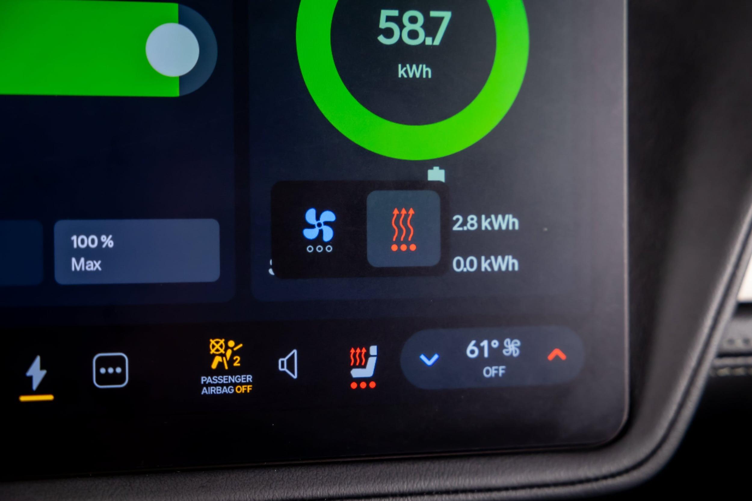 2025 Rivian R1S Adventure