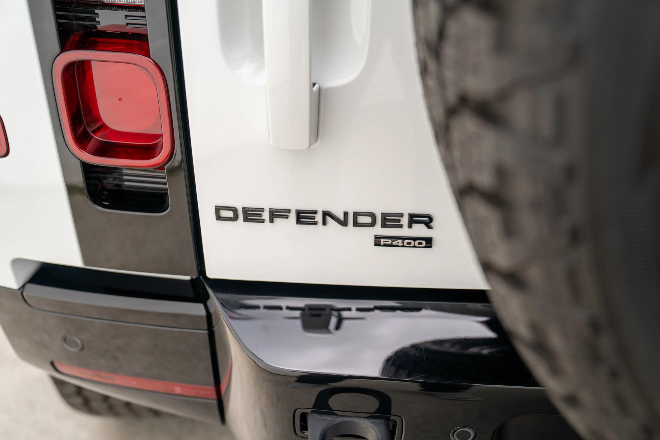 2022 Land Rover Defender 90 X-Dynamic S