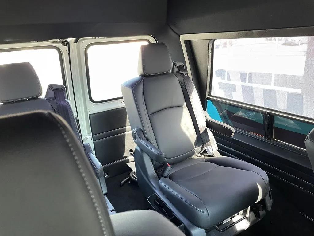 1989 Ford Econoline E-150 Cargo Van