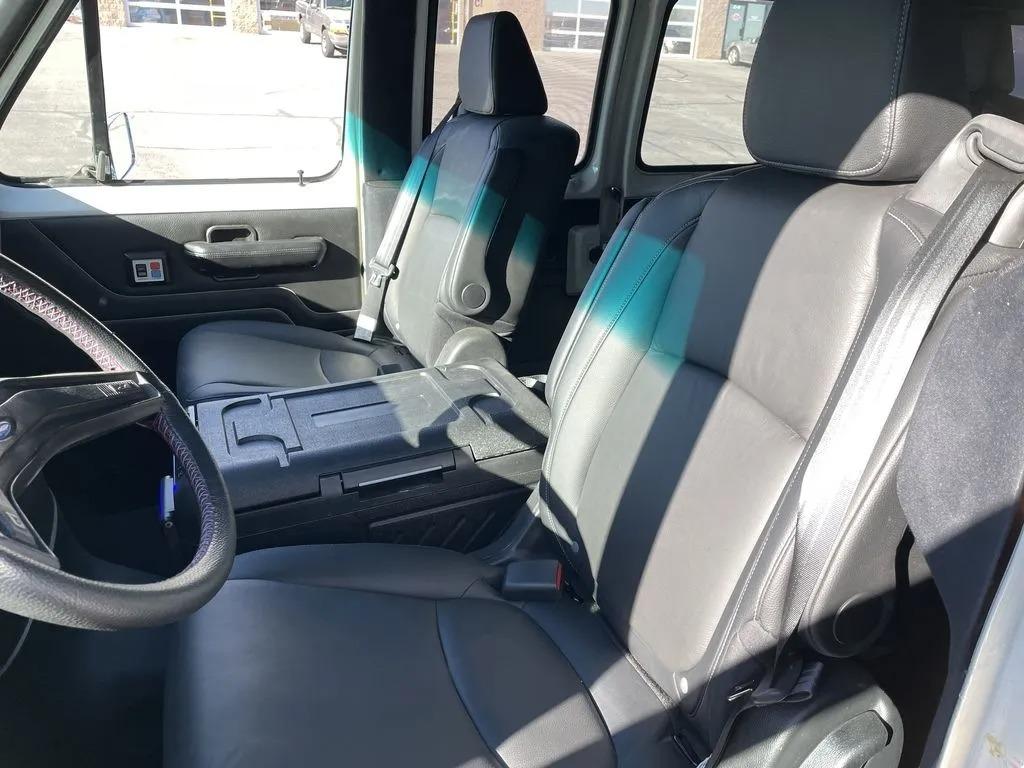 1989 Ford Econoline E-150 Cargo Van