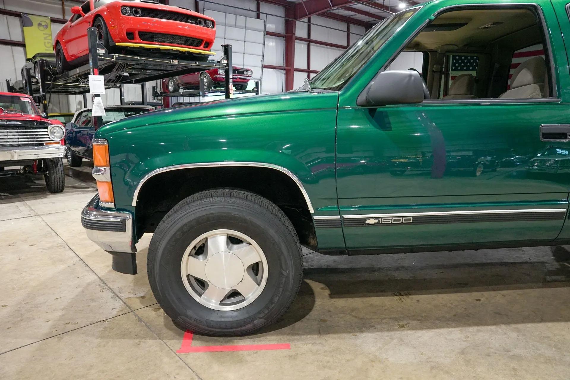 54k-Mile 1997 Chevrolet 1500 Silverado - 2