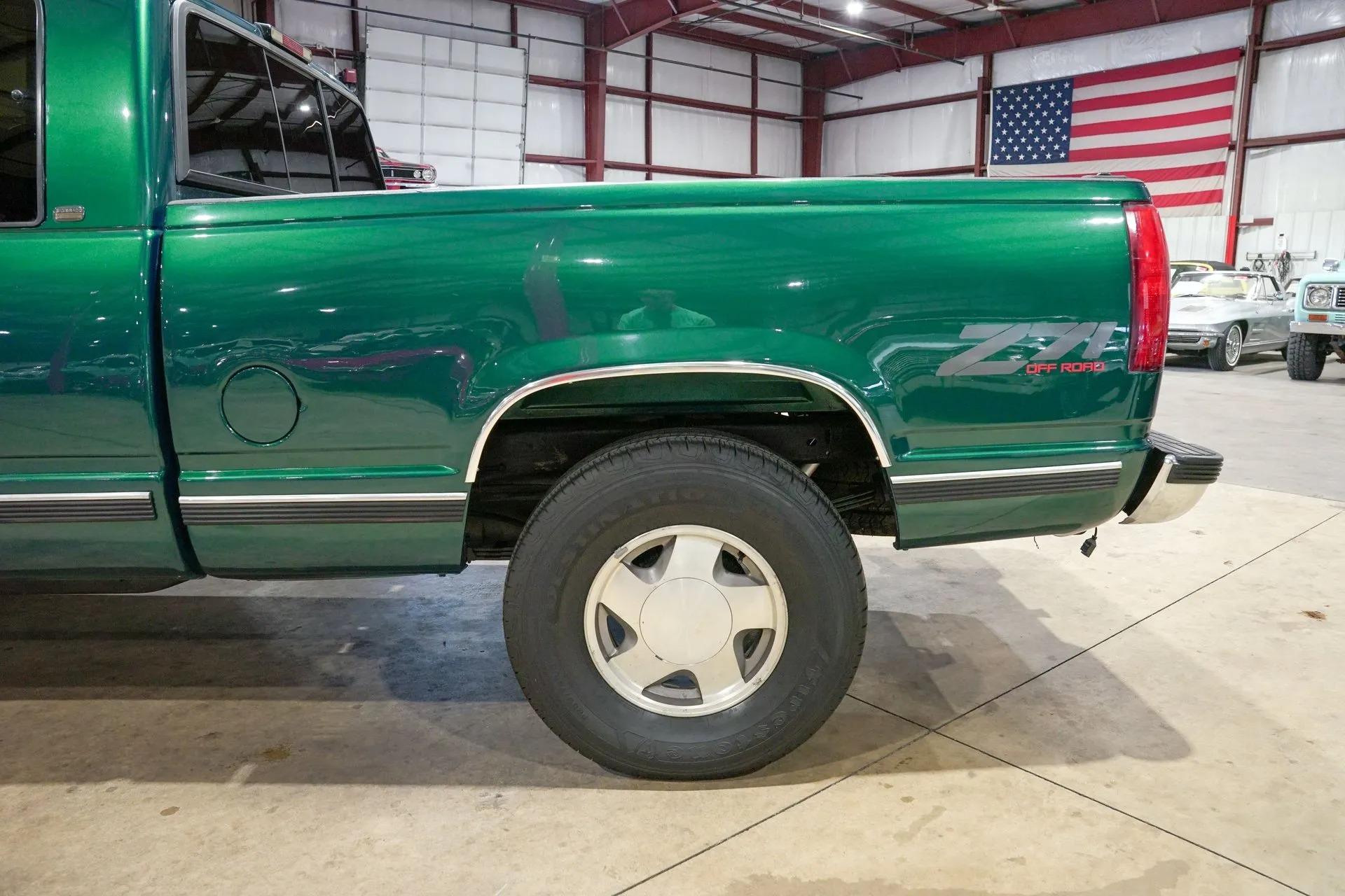 54k-Mile 1997 Chevrolet 1500 Silverado - 4