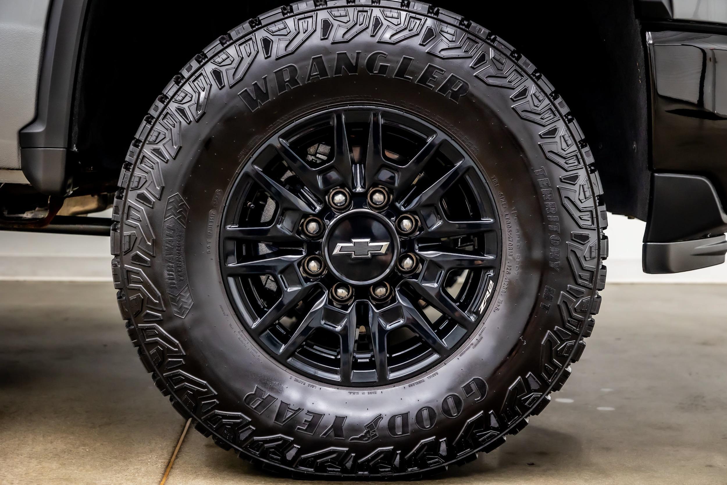2025 Chevrolet Silverado 2500 HD ZR2