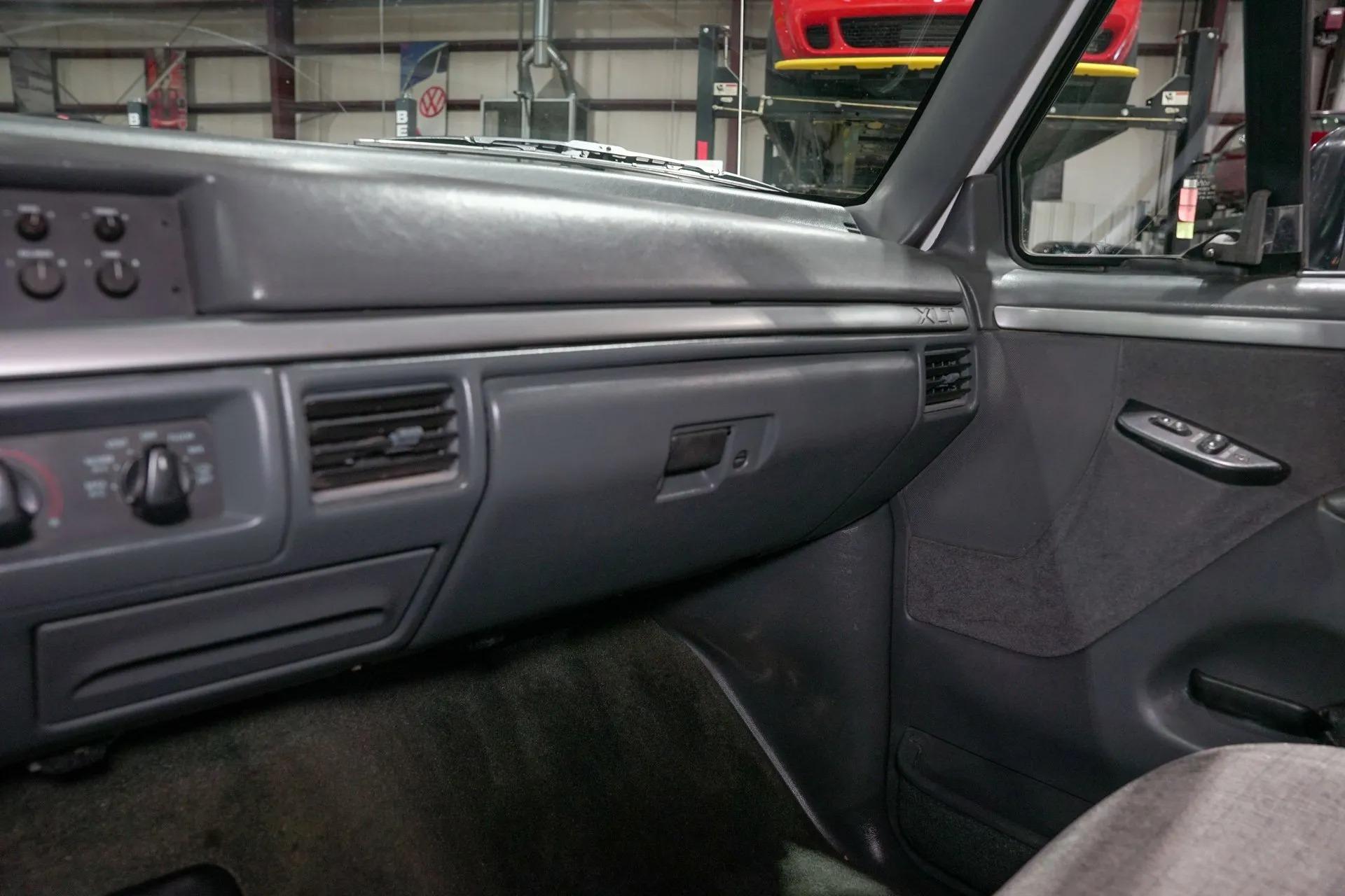 1992 Ford F150 XLT