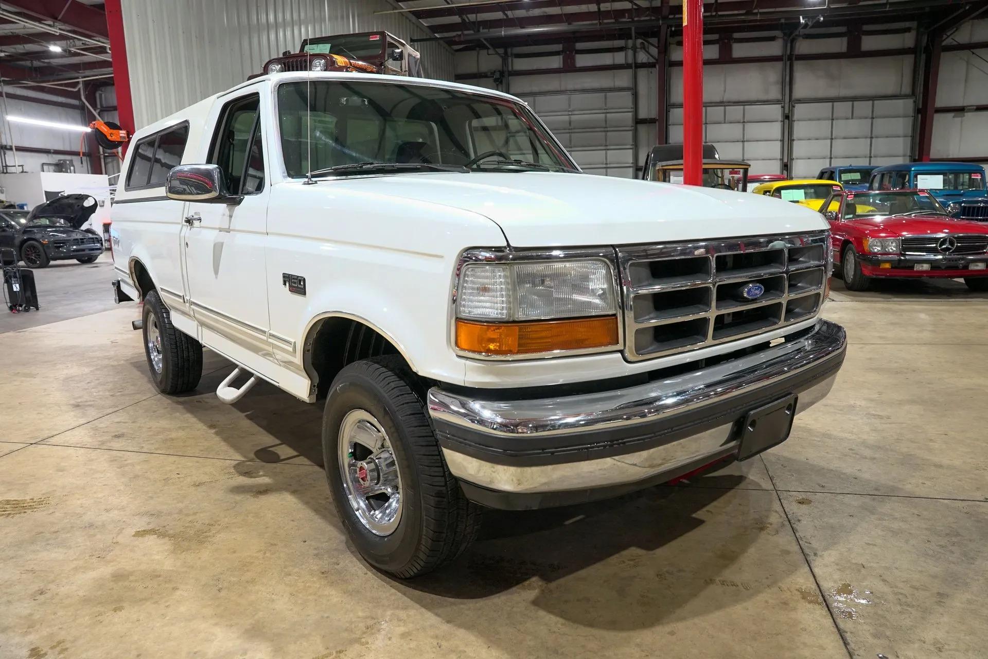 1992 Ford F150 XLT - 2