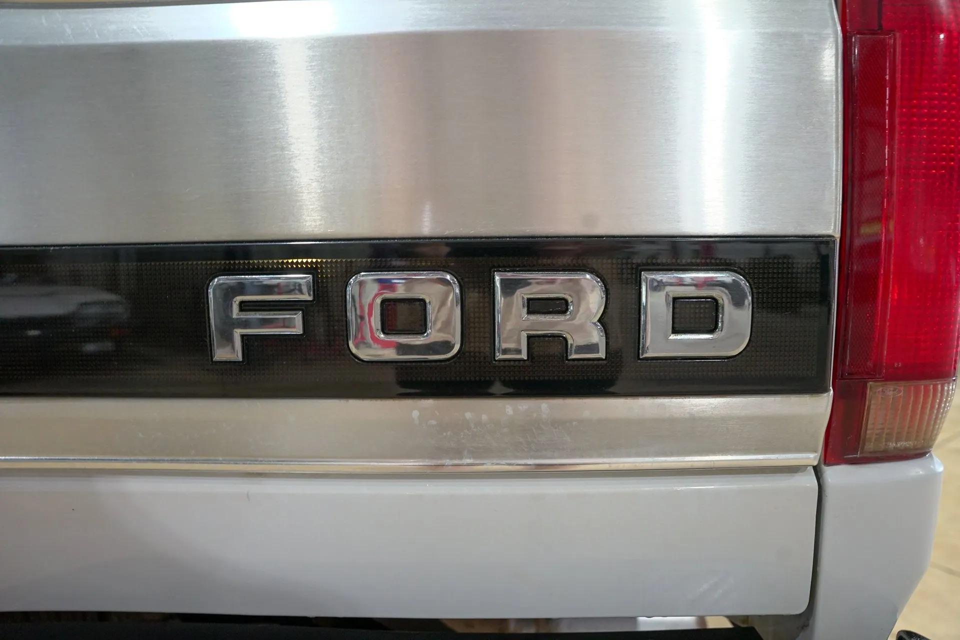 1992 Ford F150 XLT
