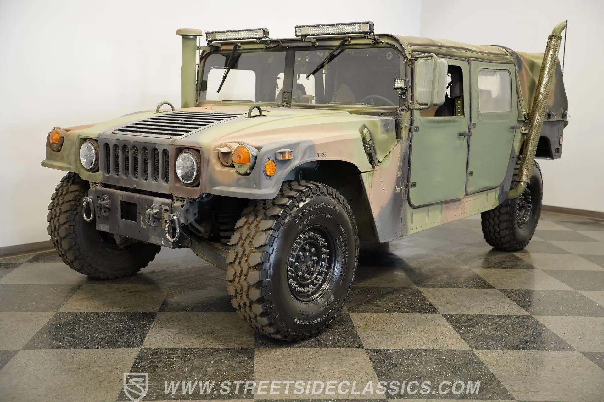 2002 AM General M1123