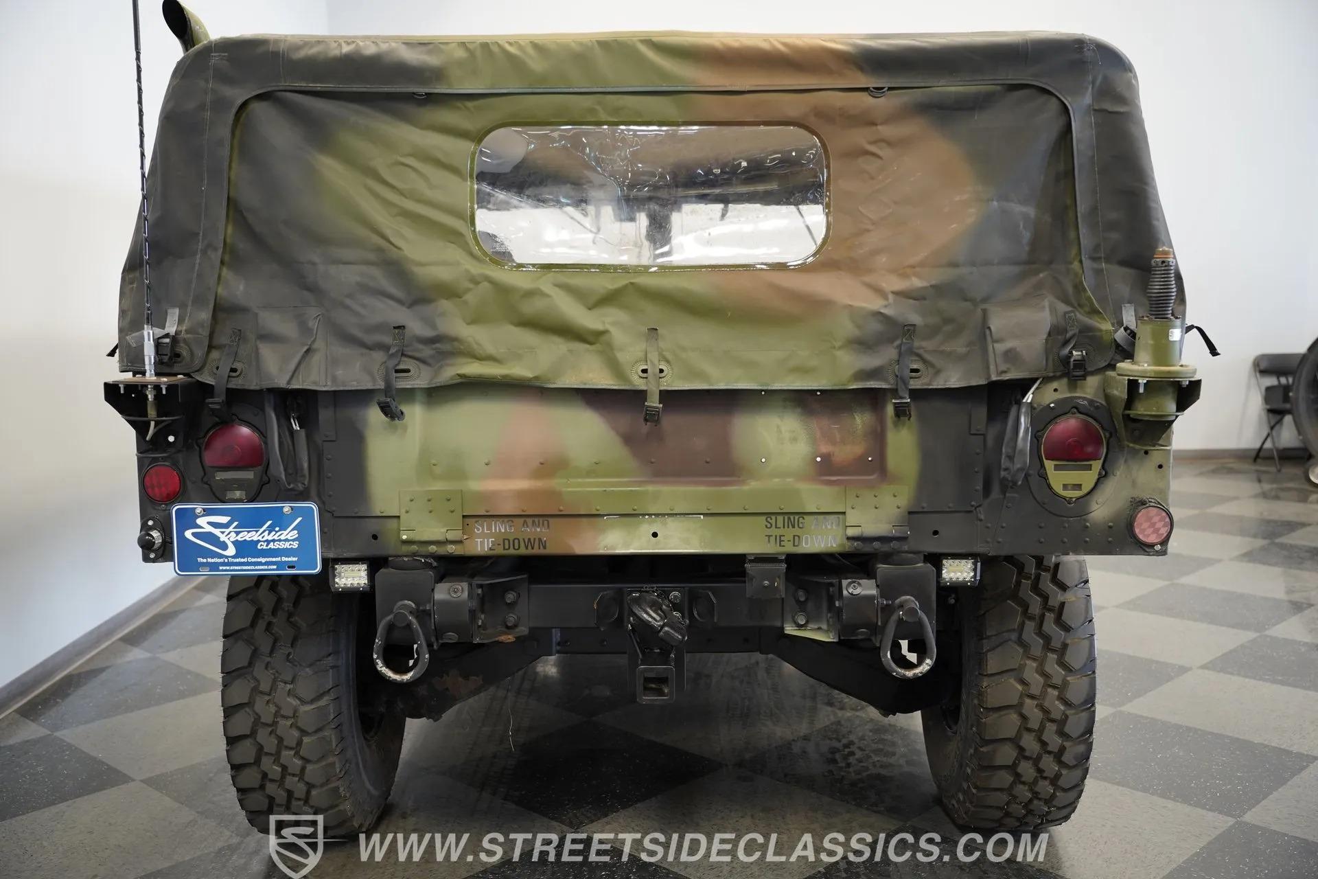 2002 AM General M1123