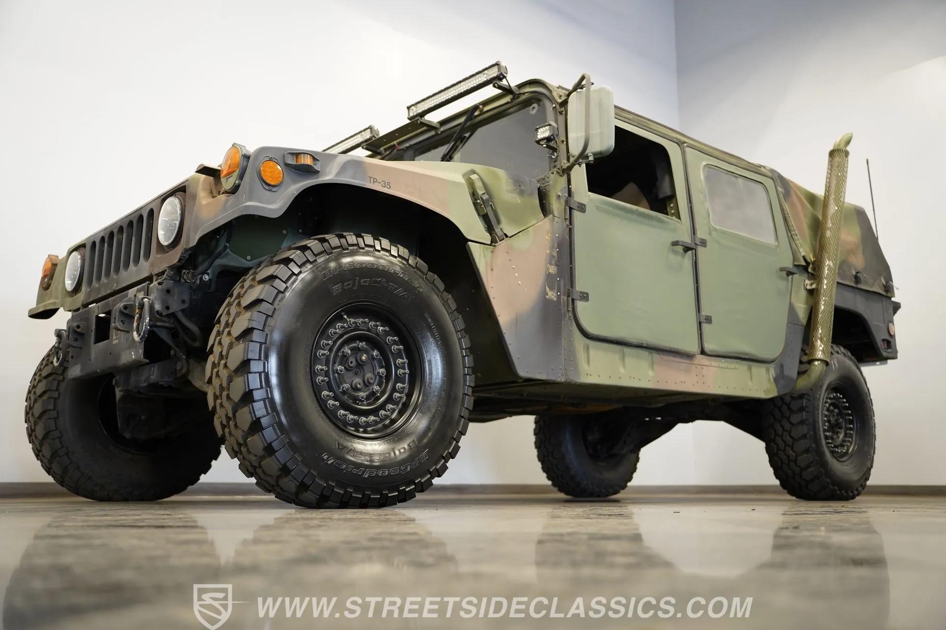 2002 AM General M1123