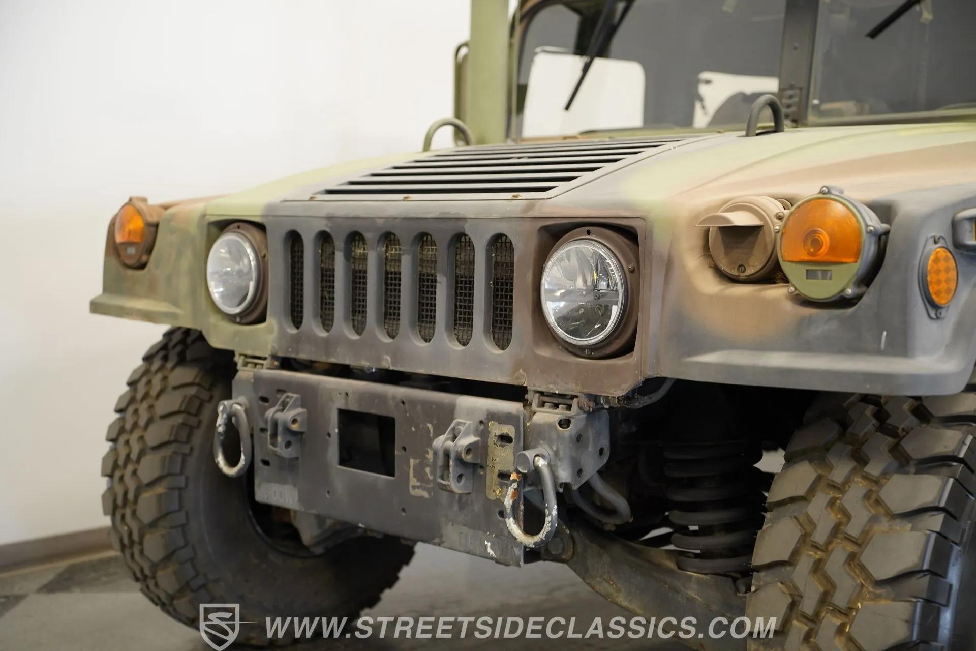 2002 AM General M1123