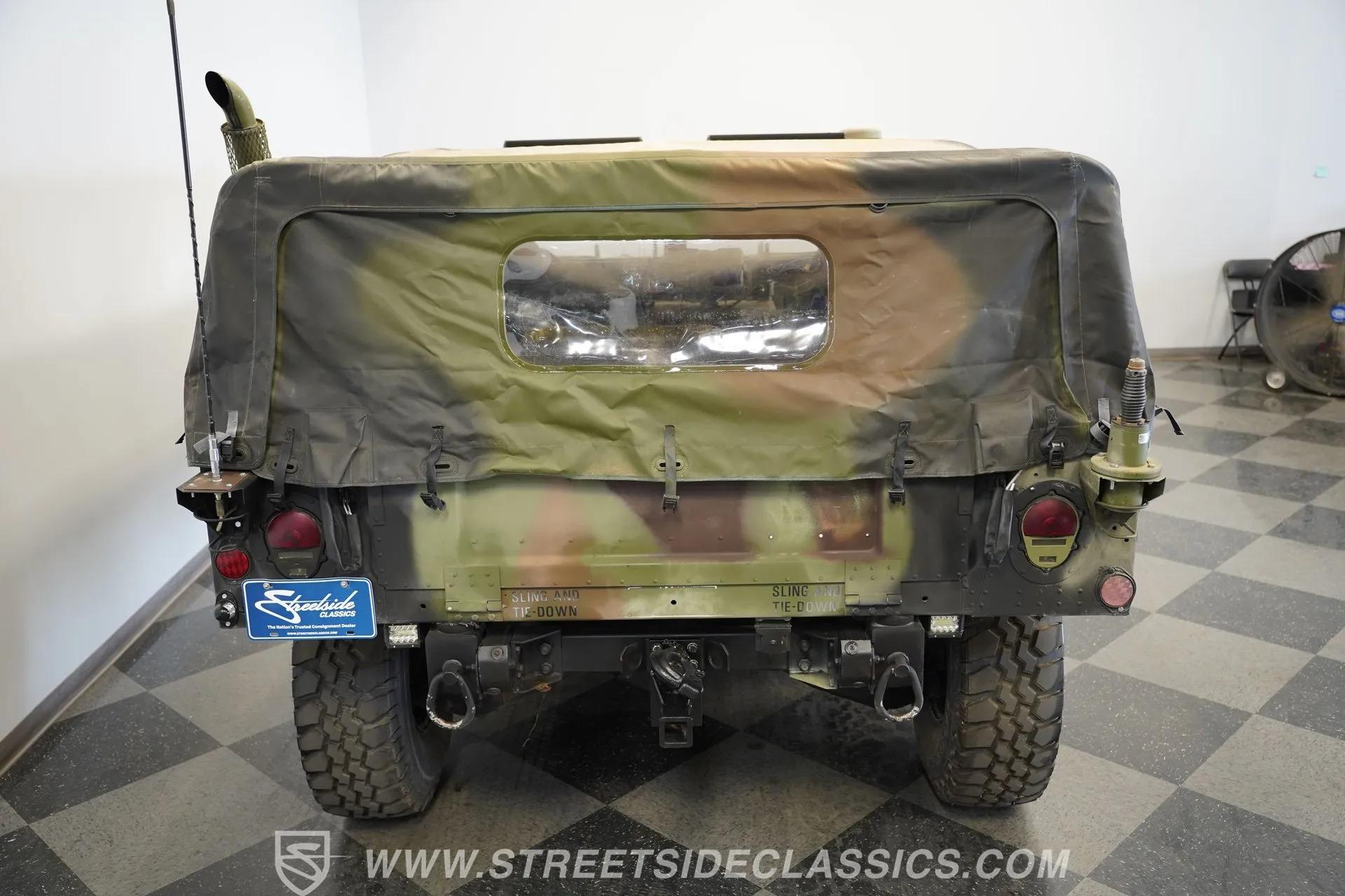 2002 AM General M1123