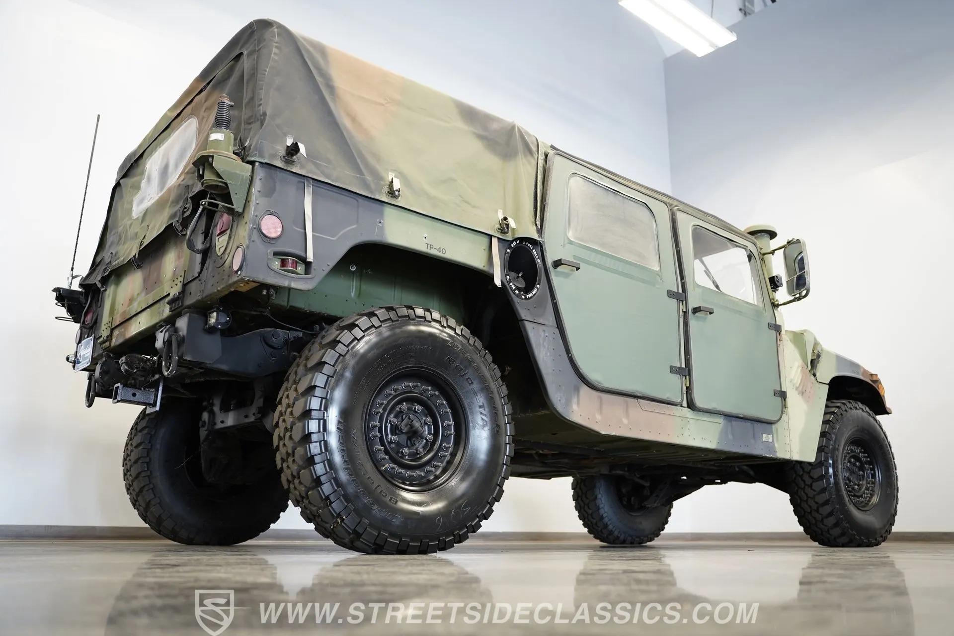 2002 AM General M1123