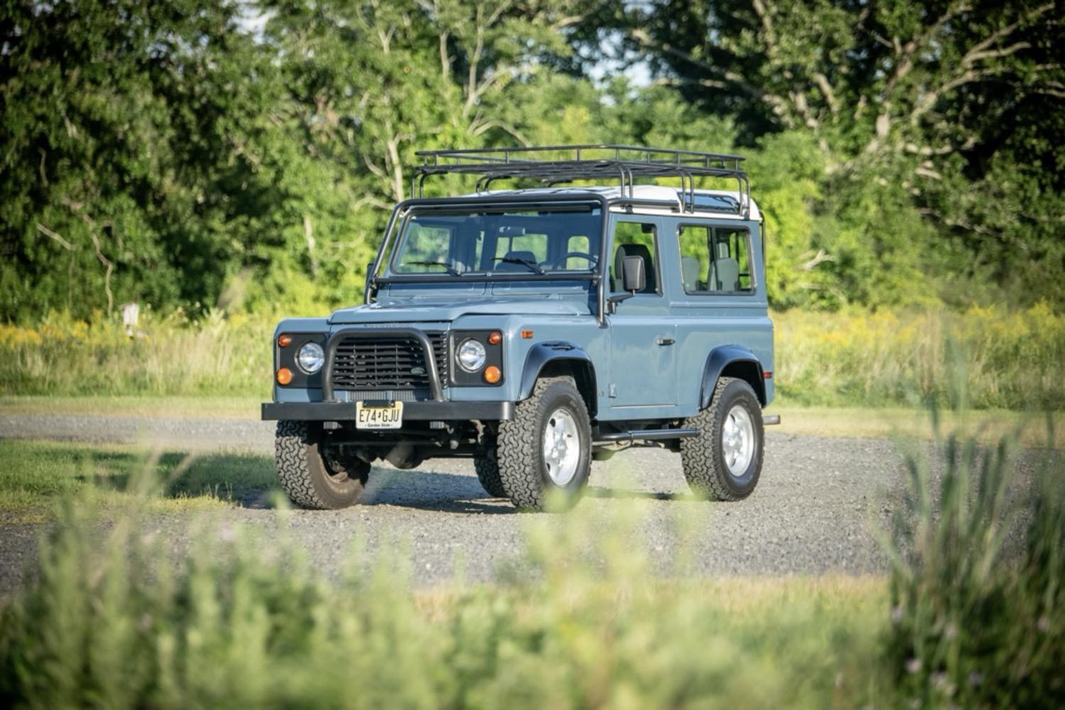  Land Rover Defender