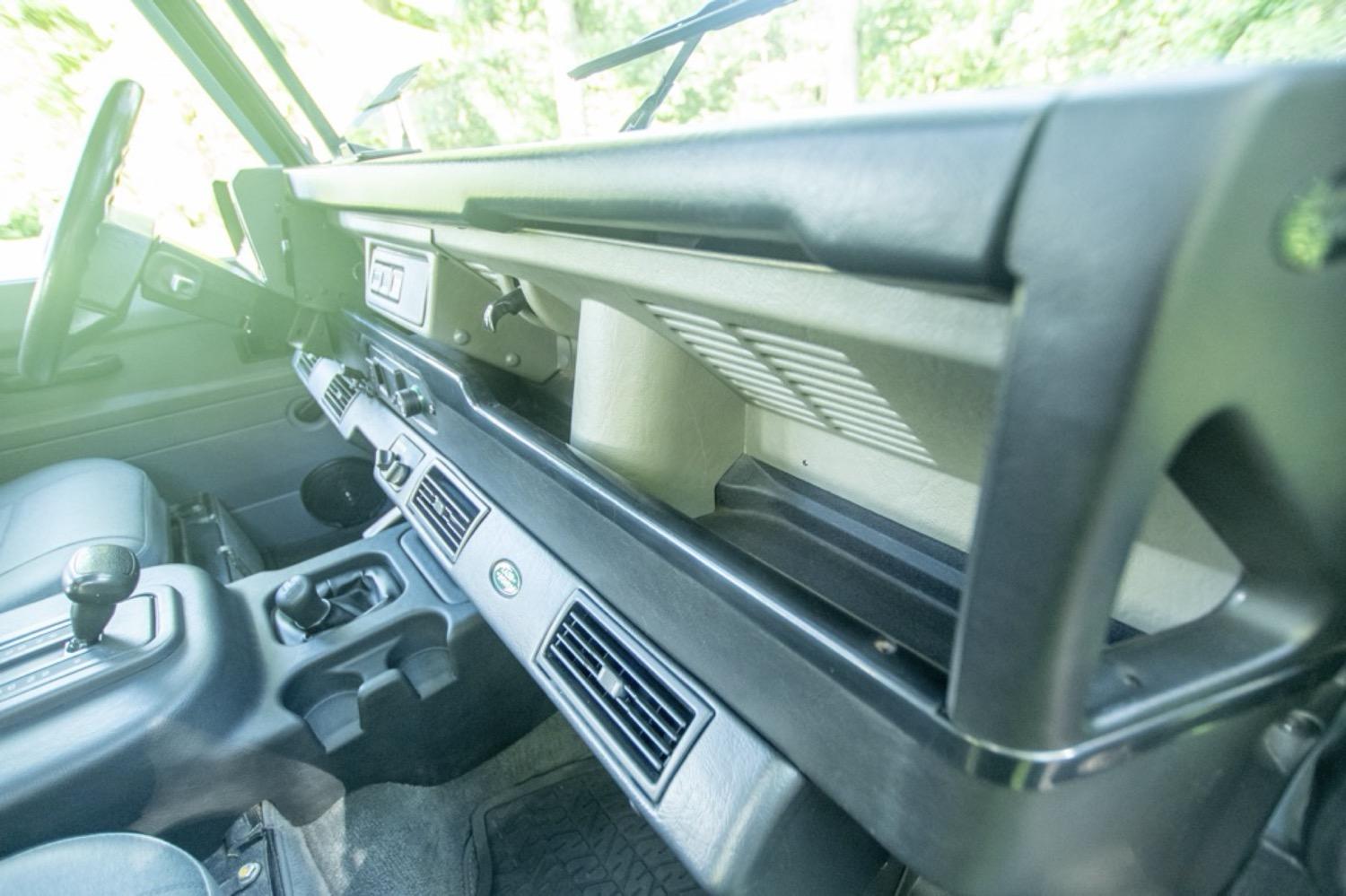 1997 Land Rover Defender NAS