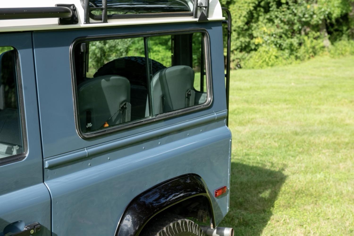 1997 Land Rover Defender NAS
