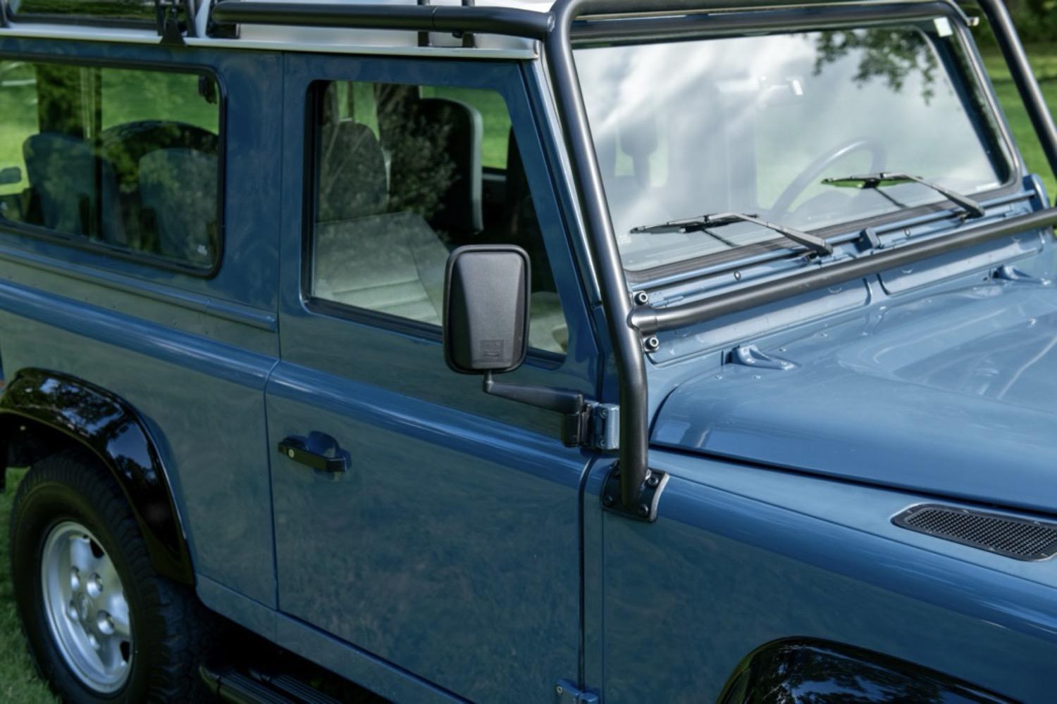 1997 Land Rover Defender NAS