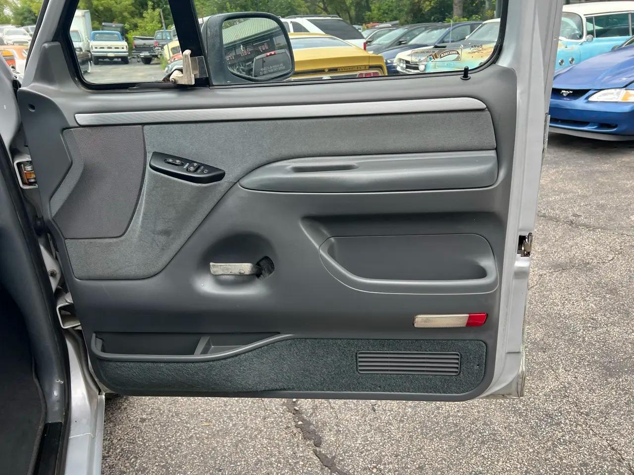 1993 Ford F-150 XLT SuperCab