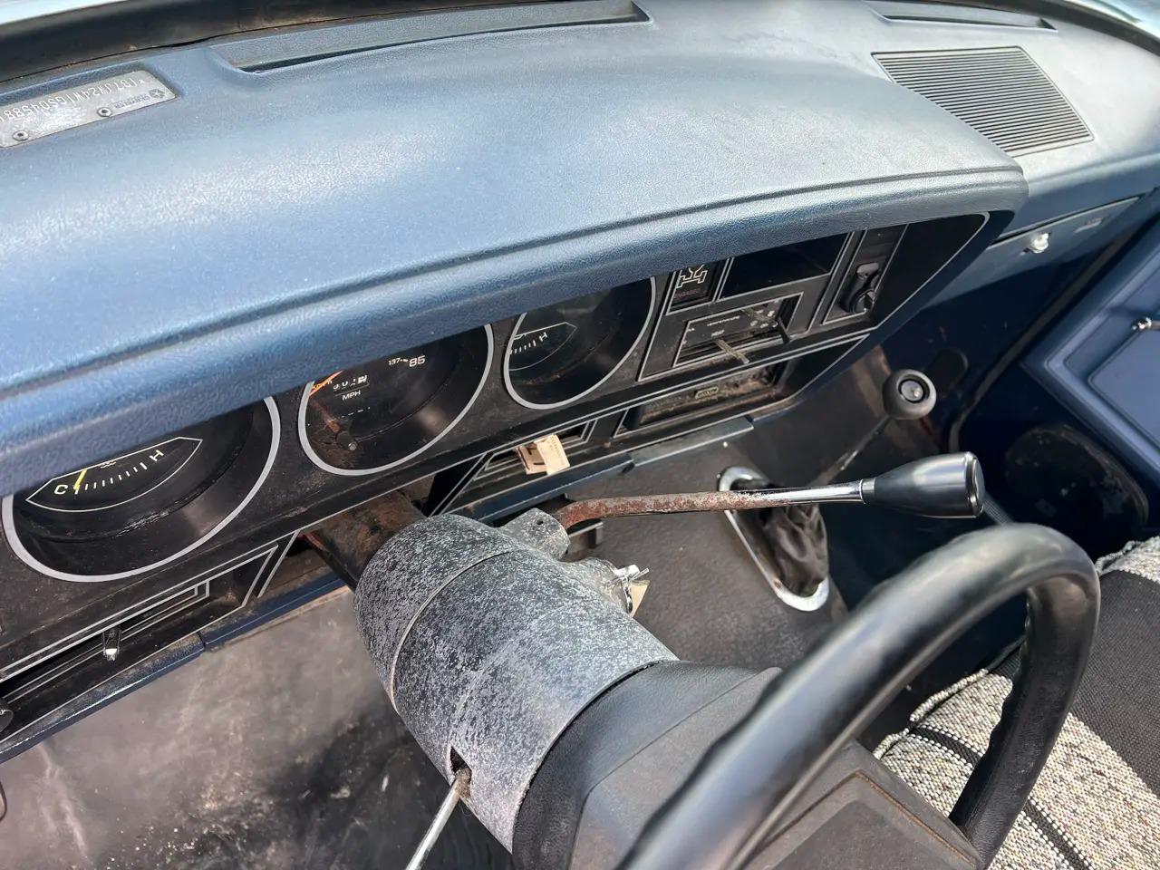 1986 Dodge W250 Sweptline
