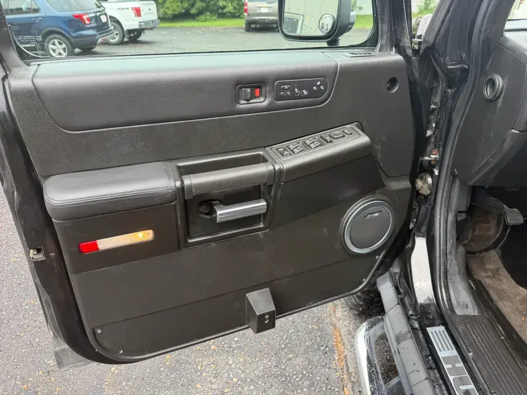2005 Hummer H2 SUT