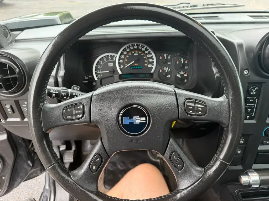2005 Hummer H2 SUT
